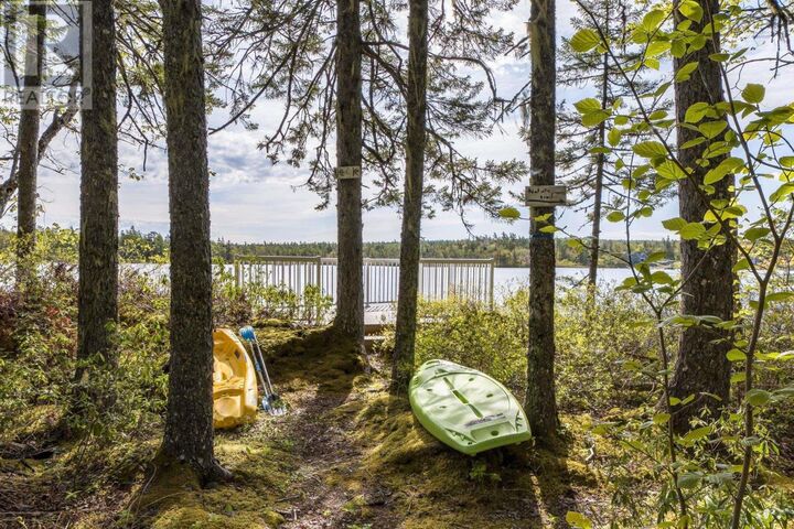 285 Chalet Drive — photo 1