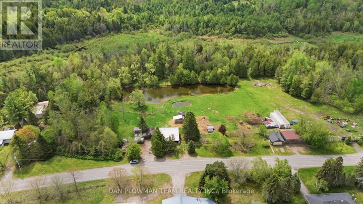 Property Photo: 321 Sandy Flats Road ON K0K 2X0