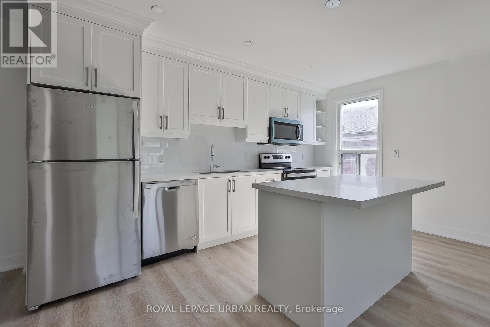 Property Photo:  2841 Keele Street 5  ON M3M 2G7 
