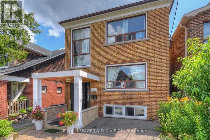 Property Photo:  63 Earlsdale Avenue 3  ON M6C 1L2 