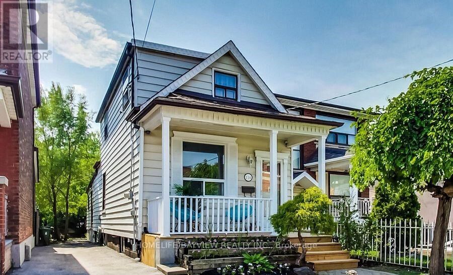 Property Photo:  316 Silverthorn (Main And Second Floor) Avenue  ON M6N 3K6 