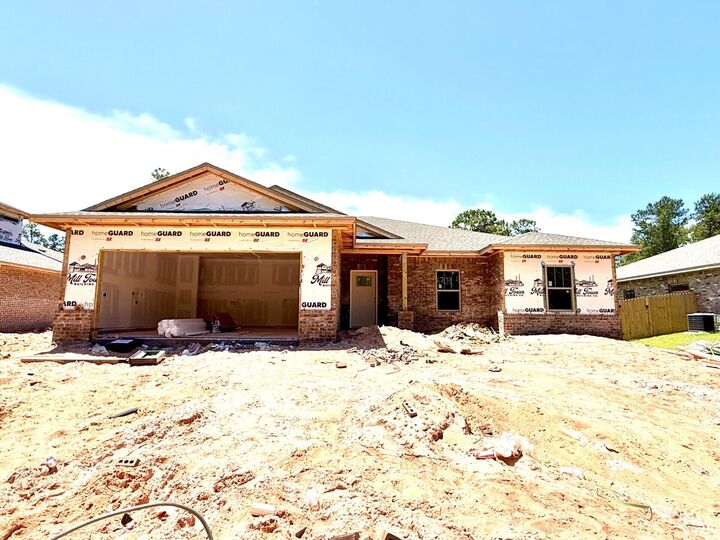 Property Photo: 6703 Rocky Shores Road FL 32583