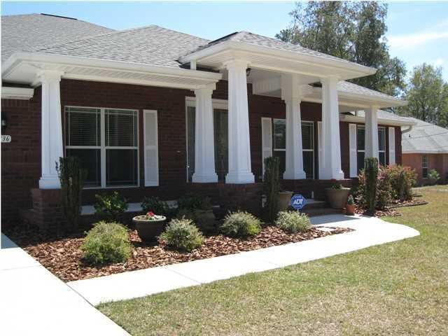 Property Photo: 2136 Smallwood Drive FL 32566
