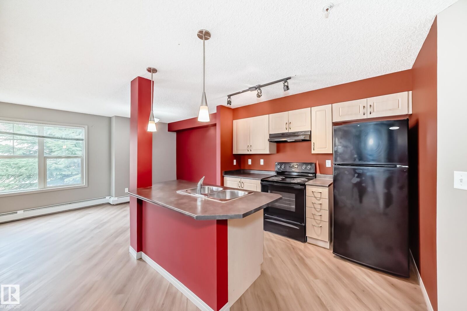 Property Photo:  11441 Ellerslie Road SW 211  AB T6W 1S9 