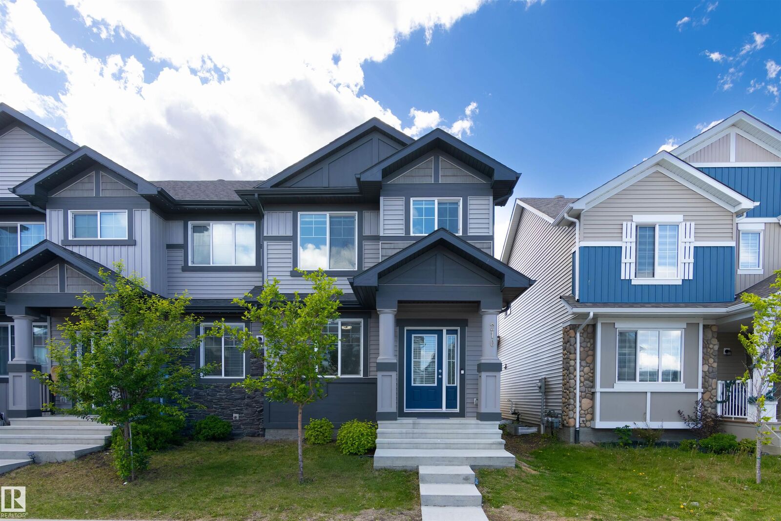 Property Photo:  210 Desrochers Boulevard SW  AB T6W 4N2 