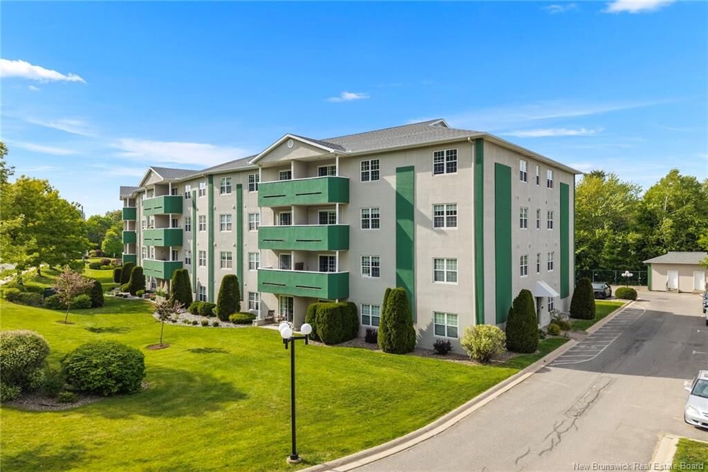 Property Photo:  158 Hanwell Road 309  NB E3B 9K7 
