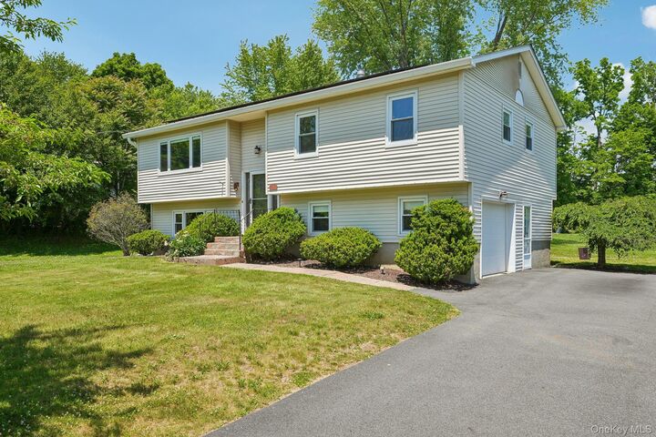 Property Photo:  11 Hunter Street  NY 10930 