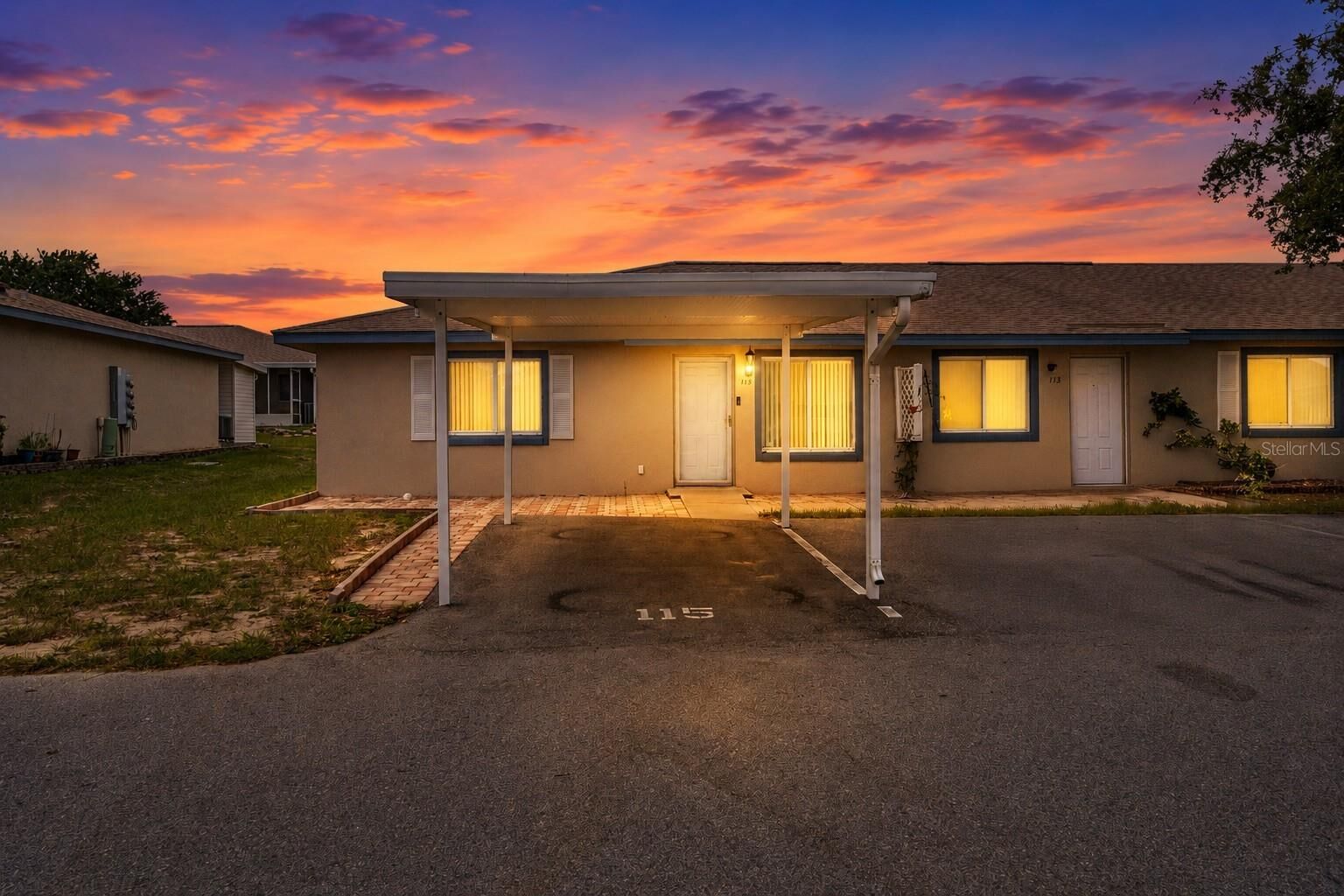 Property Photo:  115 Winter Ridge Drive 115  FL 33881 
