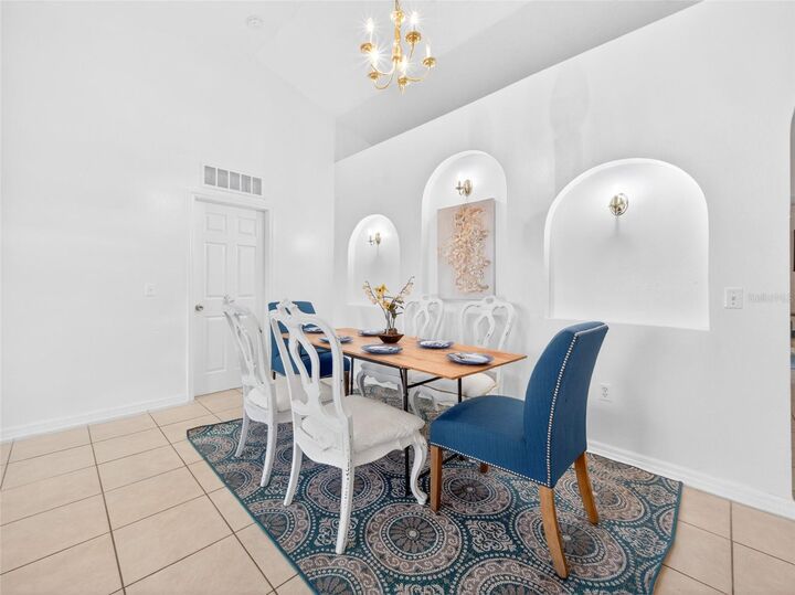 Property Photo: 2589 Hunley Loop FL 34743