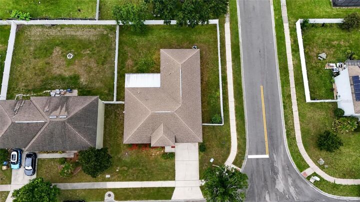 Property Photo:  2589 Hunley Loop  FL 34743 