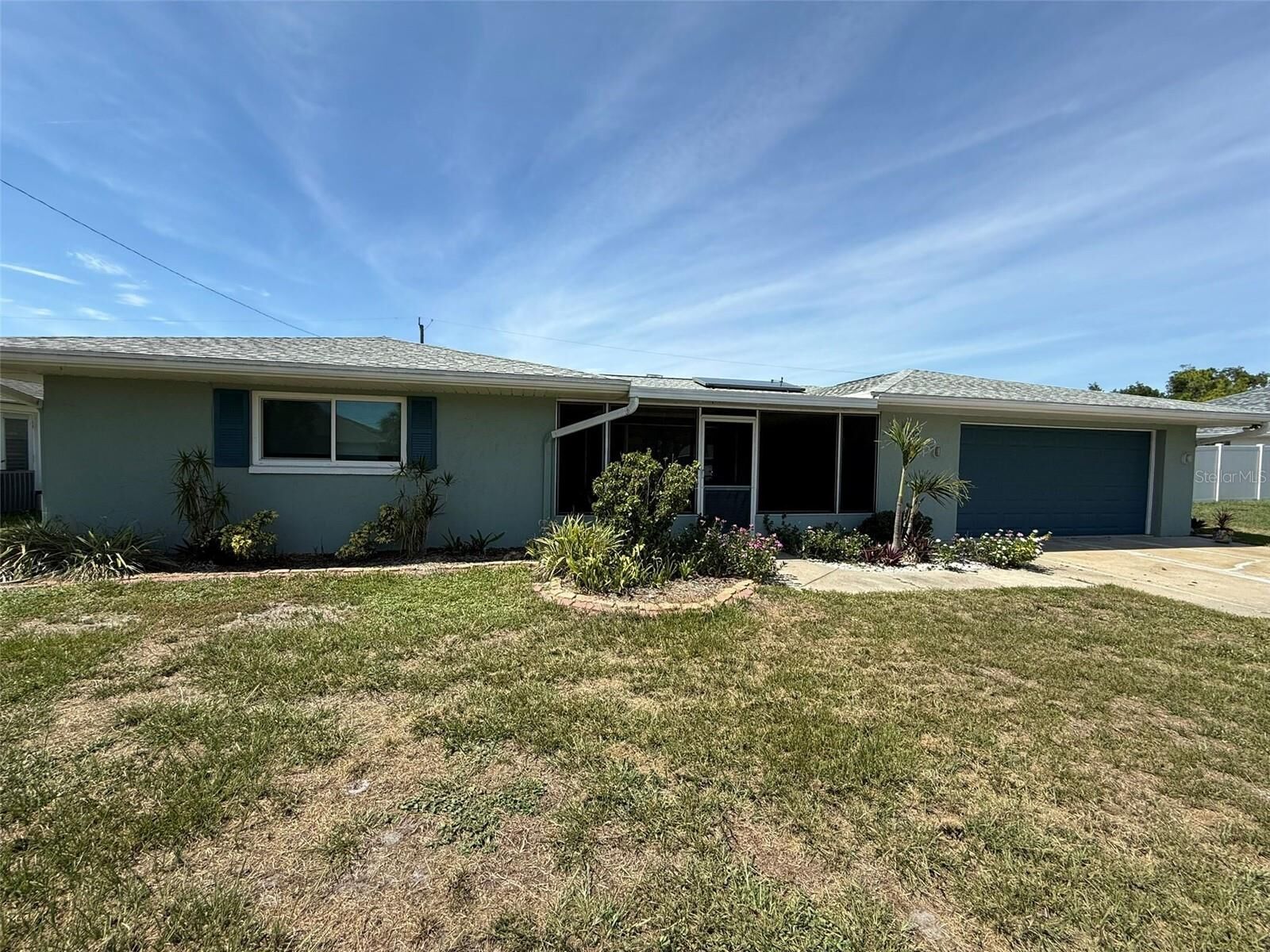 Property Photo: 15152 Buswell Avenue FL 33953