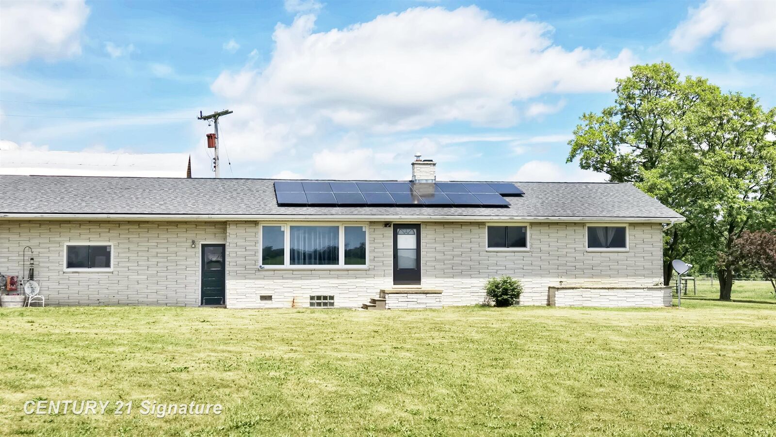 Property Photo: 2816 Conrad Road MI 48658