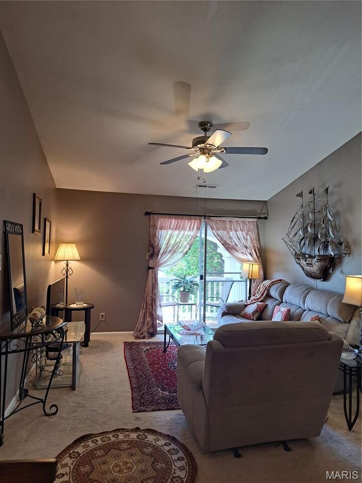 Property Photo: 16518 Victoria Crossing Drive J MO 63040