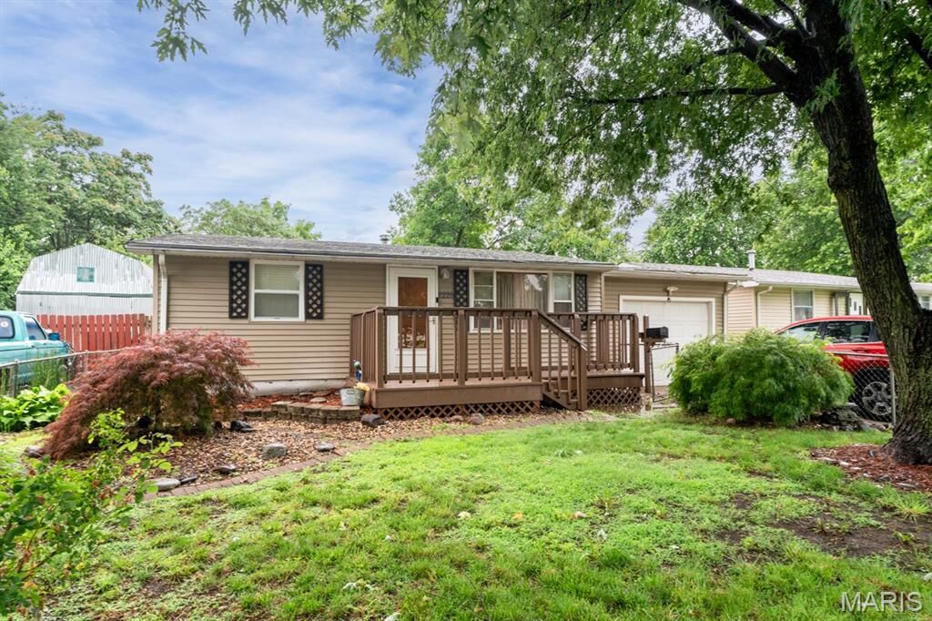 Property Photo:  2228 Orville Avenue  IL 62040 