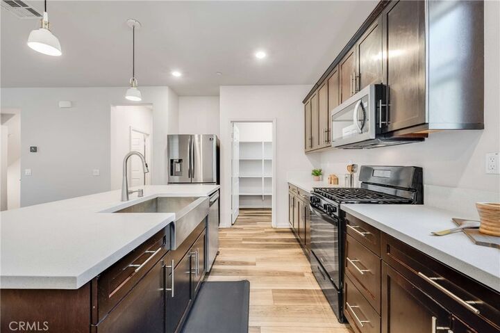 Property Photo:  14718 Marie Lane  CA 91405 