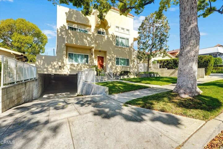 Property Photo: 719 E Tujunga Avenue C CA 91501
