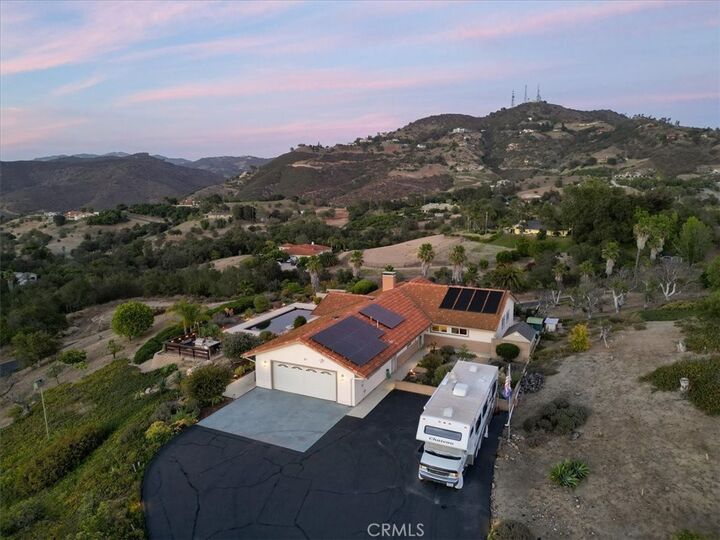 Property Photo:  1509 Macadamia Drive  CA 92028 