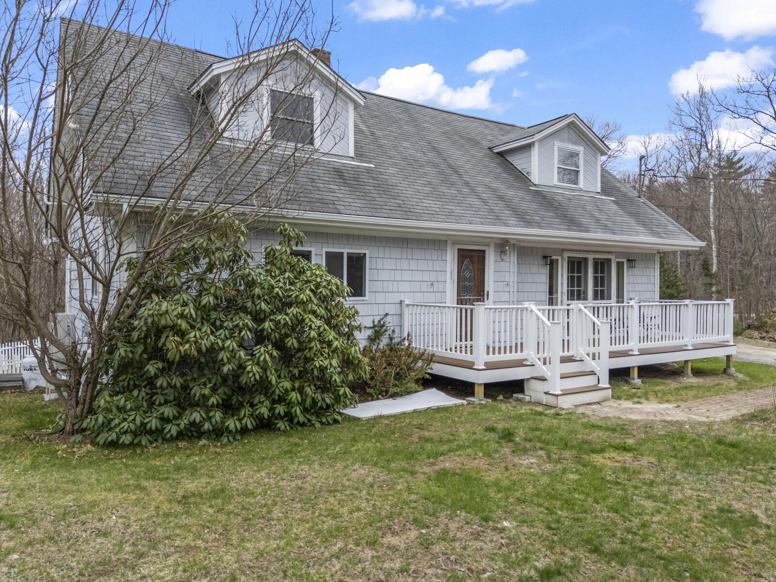 Property Photo: 614 Stevenstown Road ME 04350