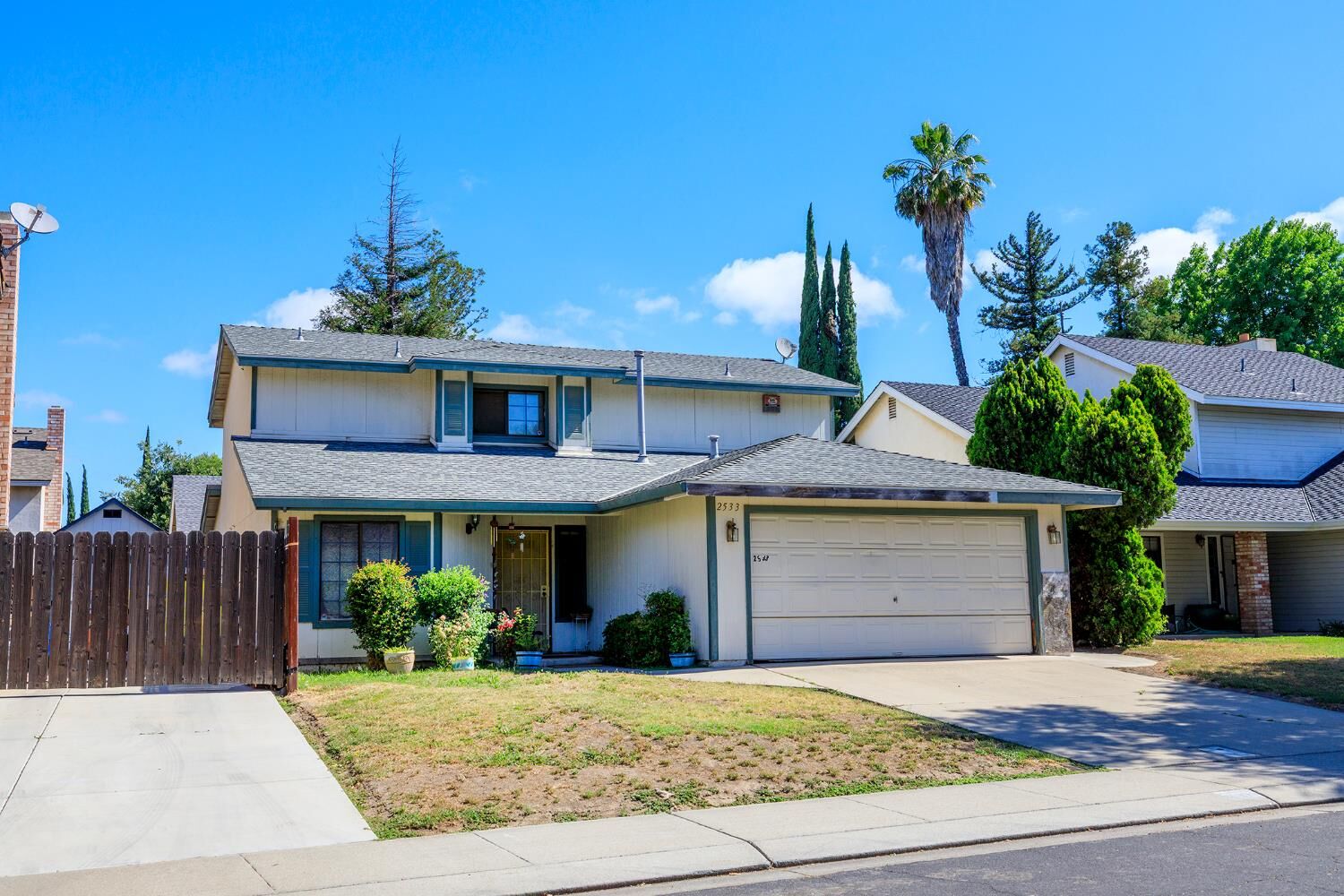 Property Photo:  2533 Burlwood Drive  CA 95355 