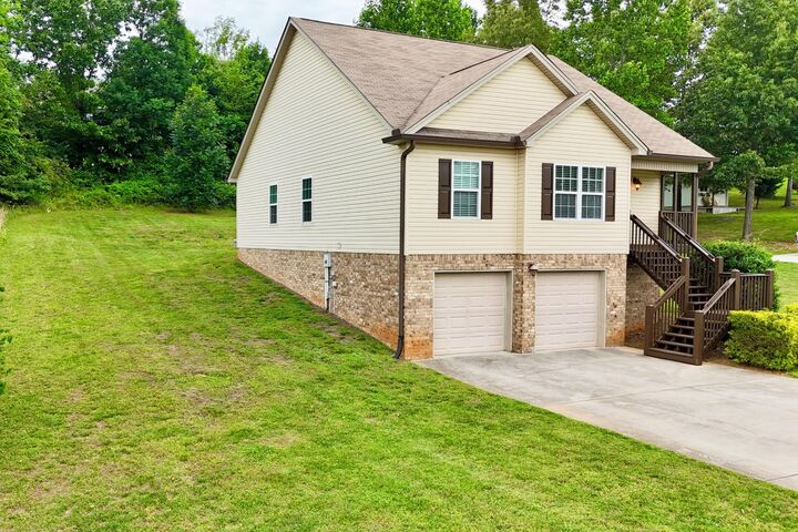 Property Photo:  123 Home Place Court SE  TN 37323 