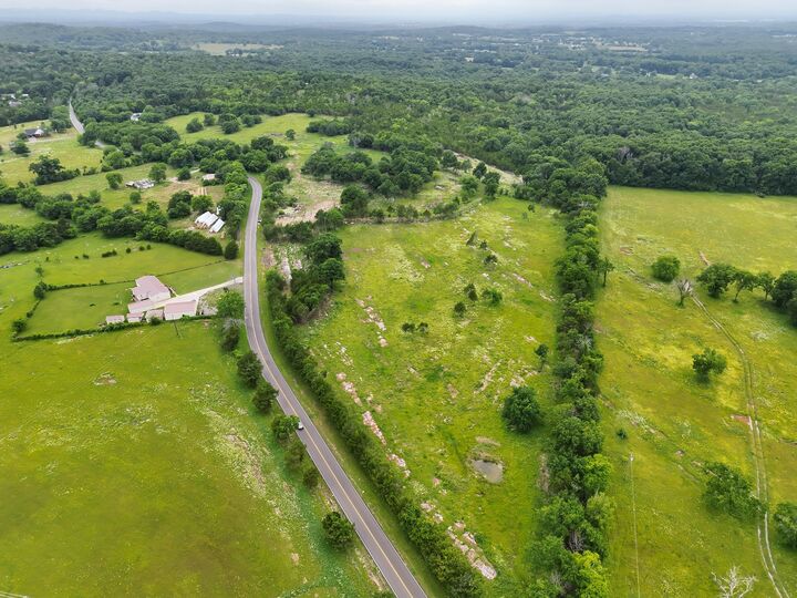 Property Photo:  4492 Murray Kittrell Rd  TN 37149 