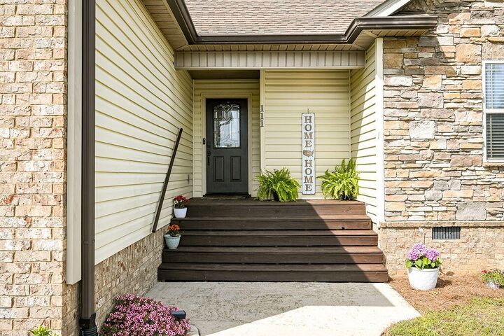 Property Photo:  111 Hall Norwood Road SE  TN 37311 