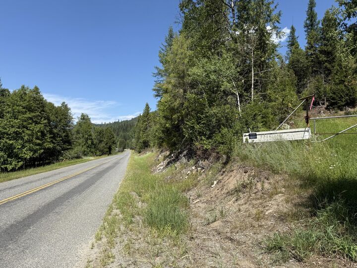 Property Photo: 3516 Deep Lake Boundary Rd WA 99114