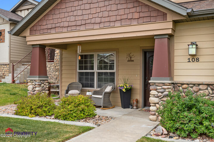 Property Photo:  108 College Park Cir -  WY 82718 