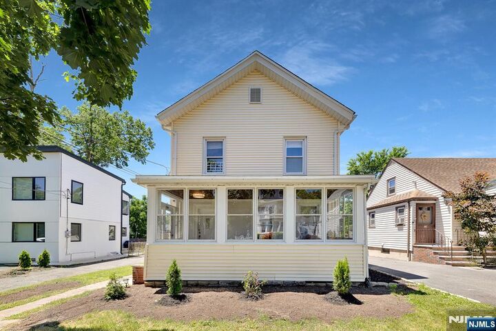 Property Photo:  25 Riverview Avenue  NJ 07070 