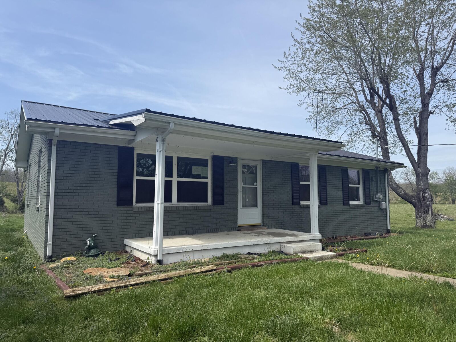 Property Photo: 8115 Levee Road KY 40337