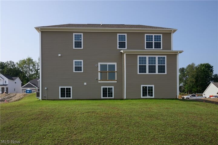 Property Photo:  8010 Echo Hill Manor Drive  OH 44060 