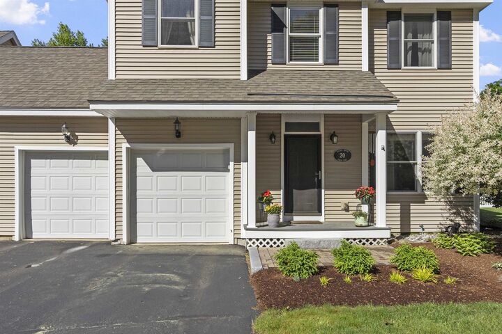 Property Photo:  20 Haines Brook Farm Lane  NH 03840 