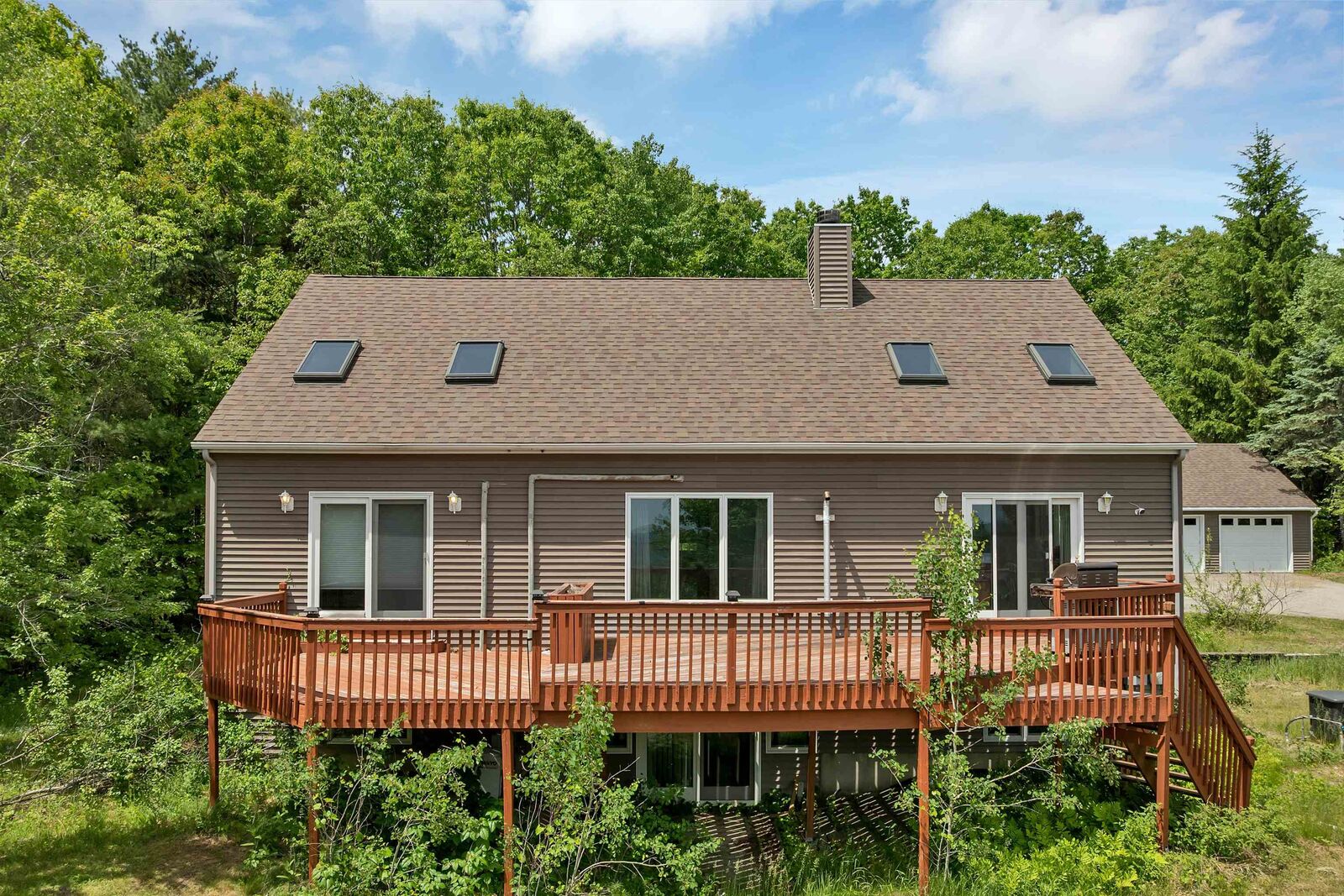 Property Photo:  12 Goslin Way  NH 03855 
