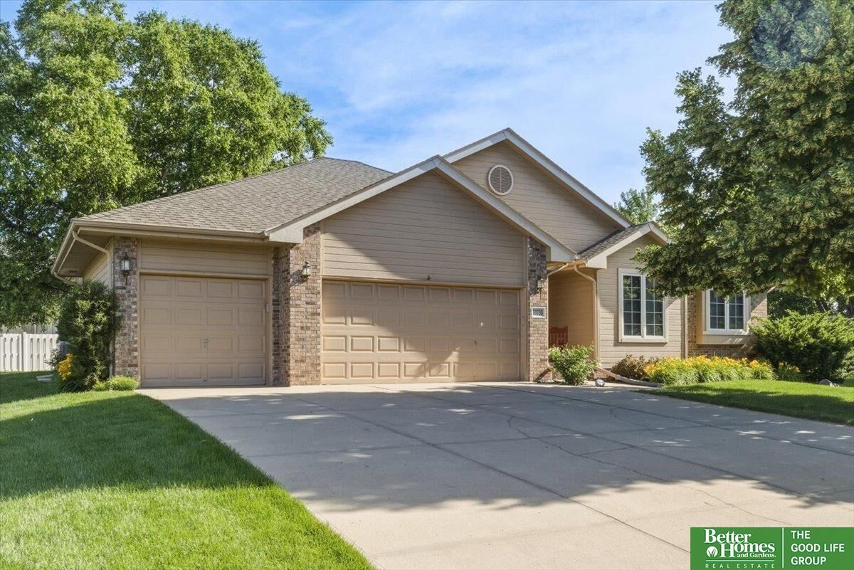 Property Photo:  20750 Hemlock Circle  NE 68022 