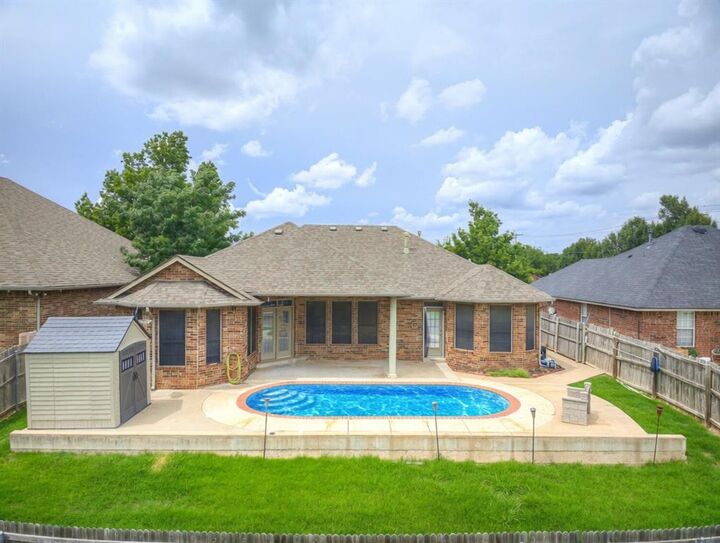 Property Photo: 1308 SW 131st Terrace OK 73170