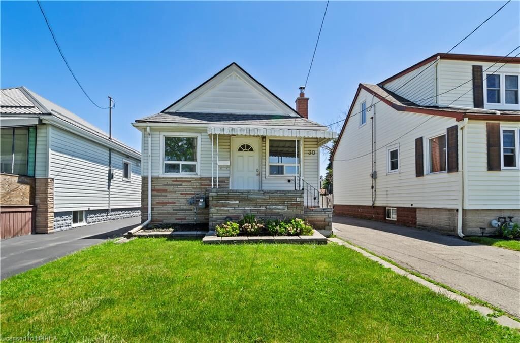 Property Photo: 30 Shelby Avenue ON L8H 5L4