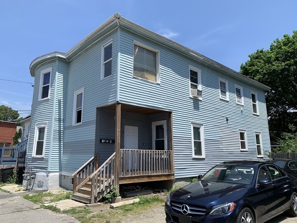 Property Photo:  1 New York St  MA 01603 