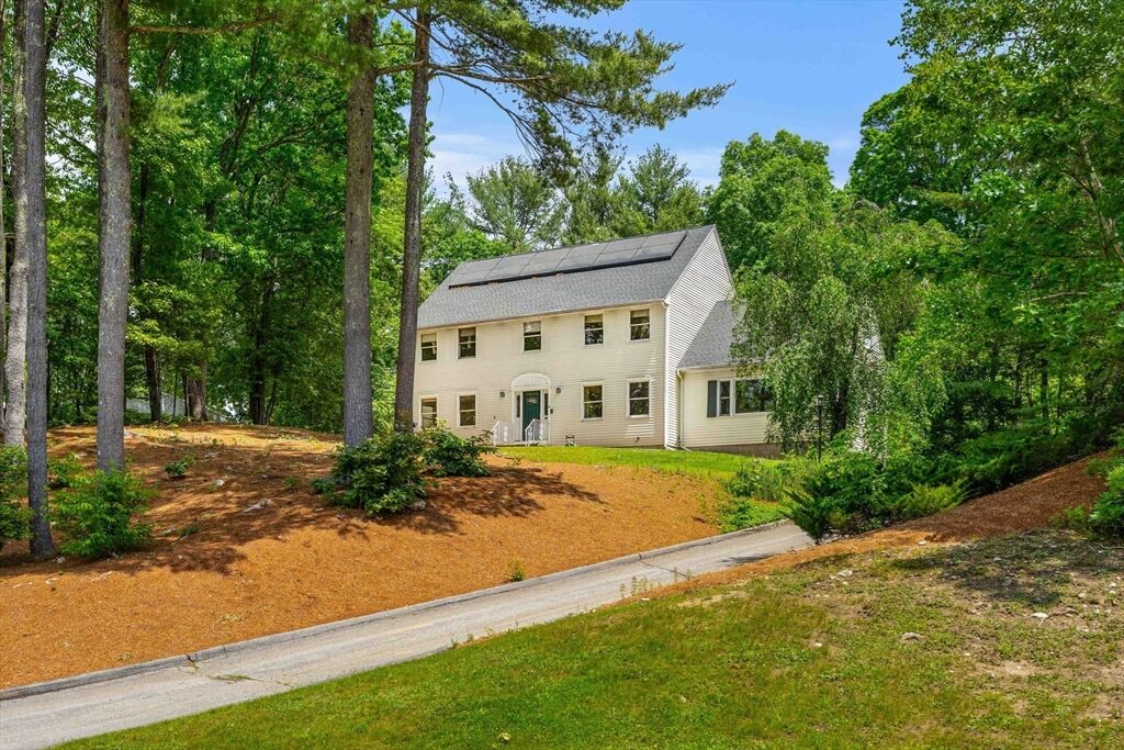 Property Photo: 18 Equestrian Dr MA 01845