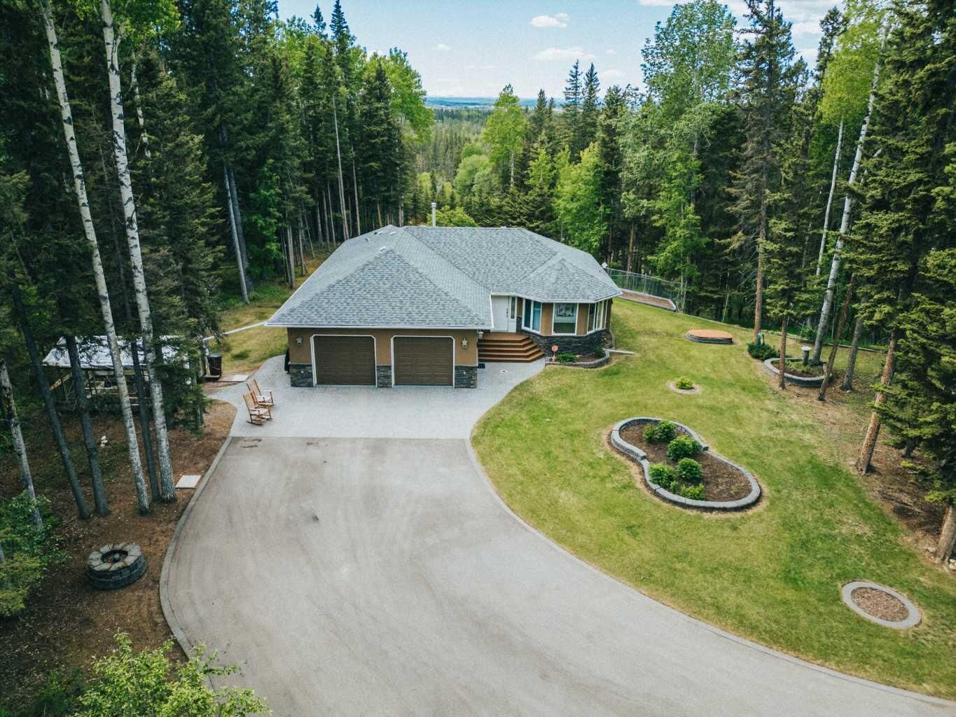 Property Photo: 5241 Township Road 325 A 232 AB T0M 1X0
