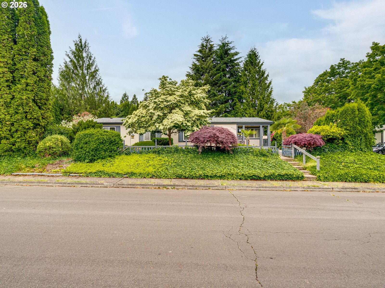 Property Photo:  4209 NE 105th St  WA 98686 
