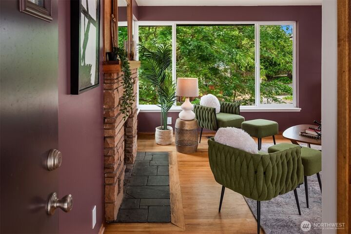 Property Photo: 3902 S Genesee Street WA 98118
