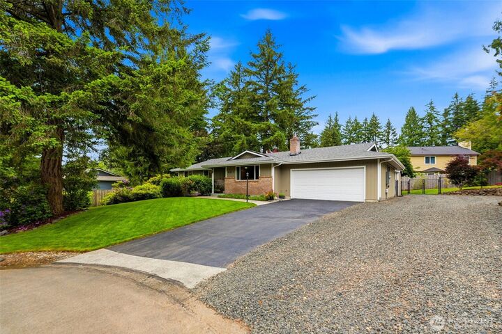 Property Photo: 4217 56th Street Ct NW WA 98335