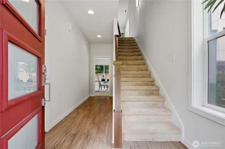 Property Photo:  4115  Delridge Way SW  WA 98106 
