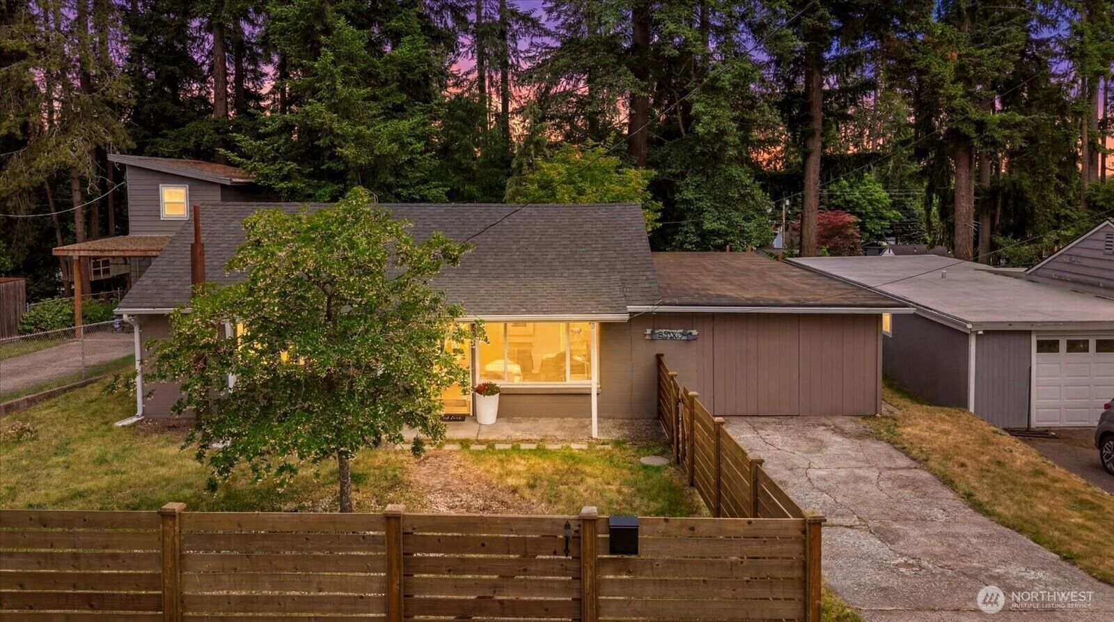 Property Photo: 23007 53rd Avenue W WA 98043