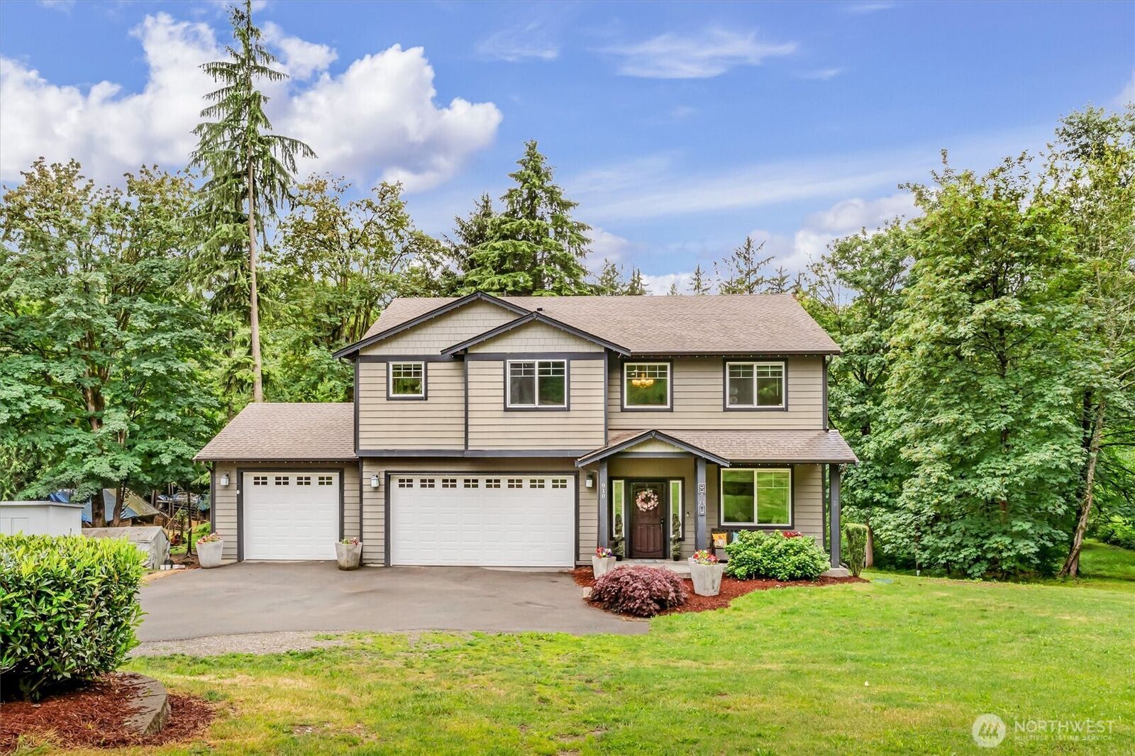 Property Photo: 810 90th Street NW WA 98271