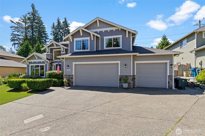 Property Photo: 9206 234th Place SW WA 98020