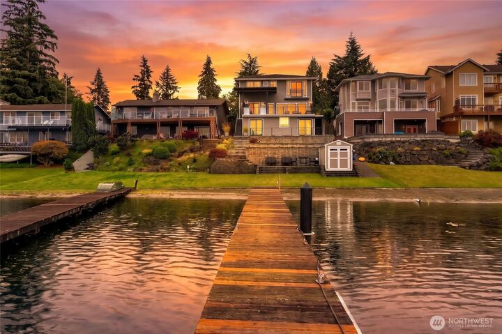 Property Photo:  26918  140th Avenue SE  WA 98042 