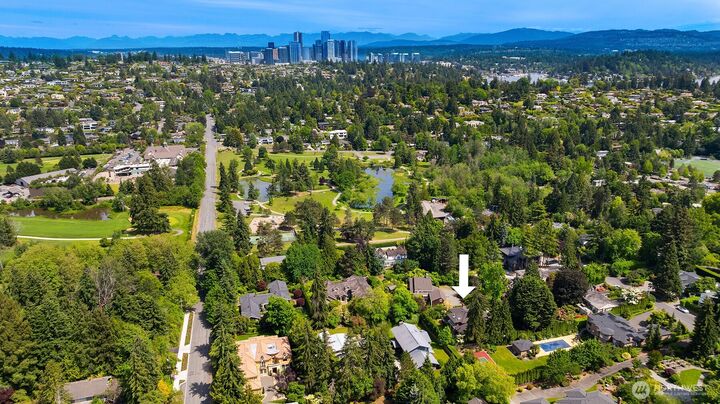 Property Photo: 7842 NE 10th Street WA 98039