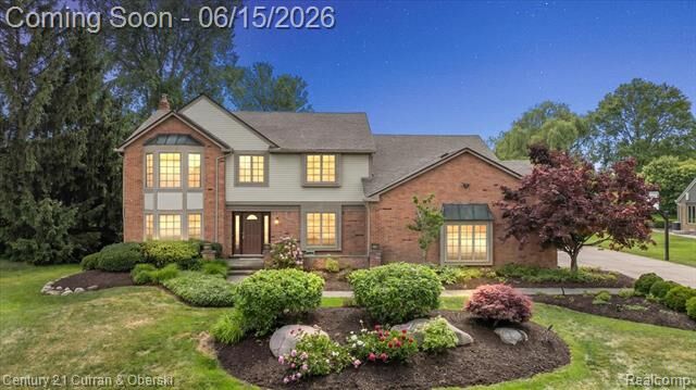 Property Photo:  37125 Fox Glen  MI 48331 