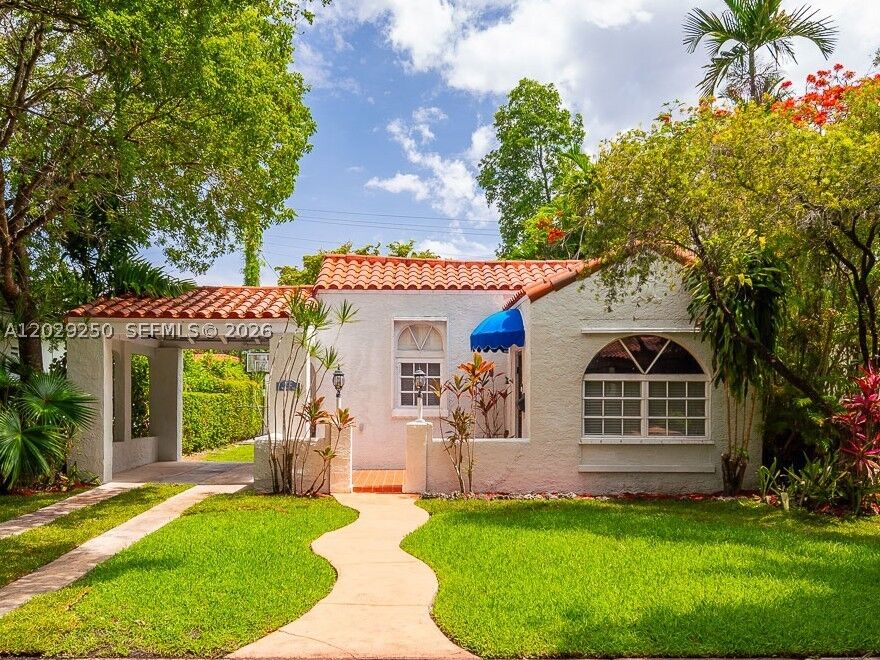 Property Photo:  732 Majorca Ave  FL 33134 